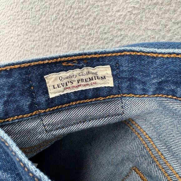 Levi's Premium 501® ORIGINAL CROPPED WOMEN'S JEANS size 26X26 - Picture 13 of 16